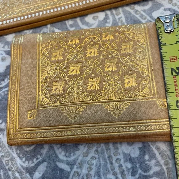 Vintage hand tooled moroccan soft leather purse /clutch and wallet 22 carat gold - Picture 10 of 13